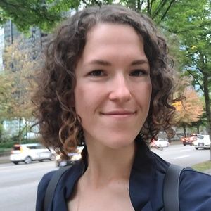 Meet your Posher, Stephanie